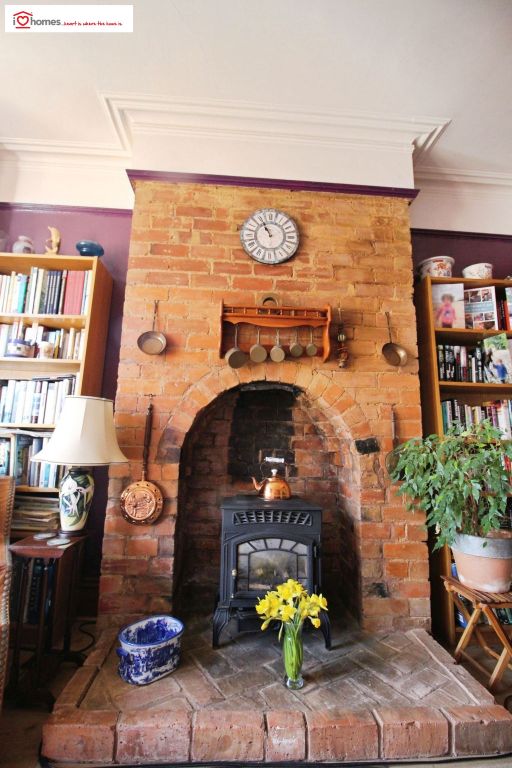 Property photo 3 of 20 Photo 4