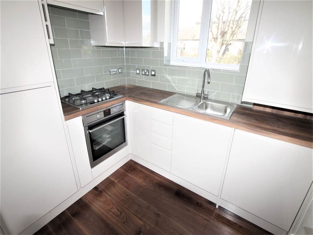 Property photo 1 of 6 Img_0736