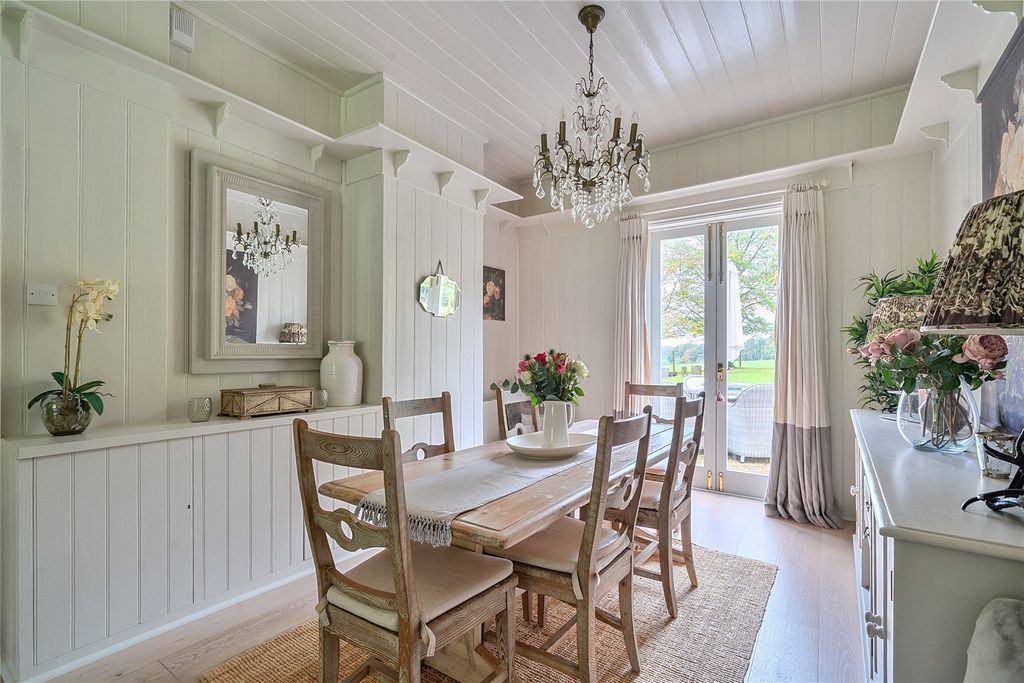 Property photo 3 of 22 Picture No. 09