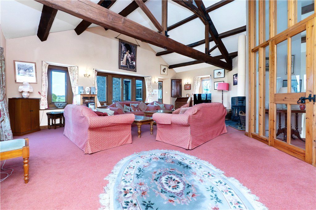 Property photo 3 of 26 Living Room