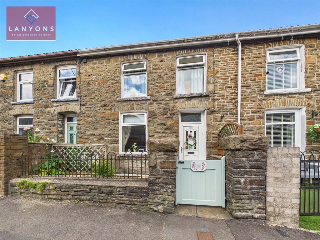 Property photo 1 of 12 Picture No. 24