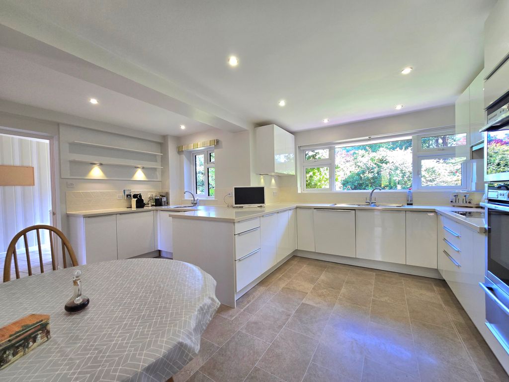 Property photo 2 of 15 Bk Kitchen