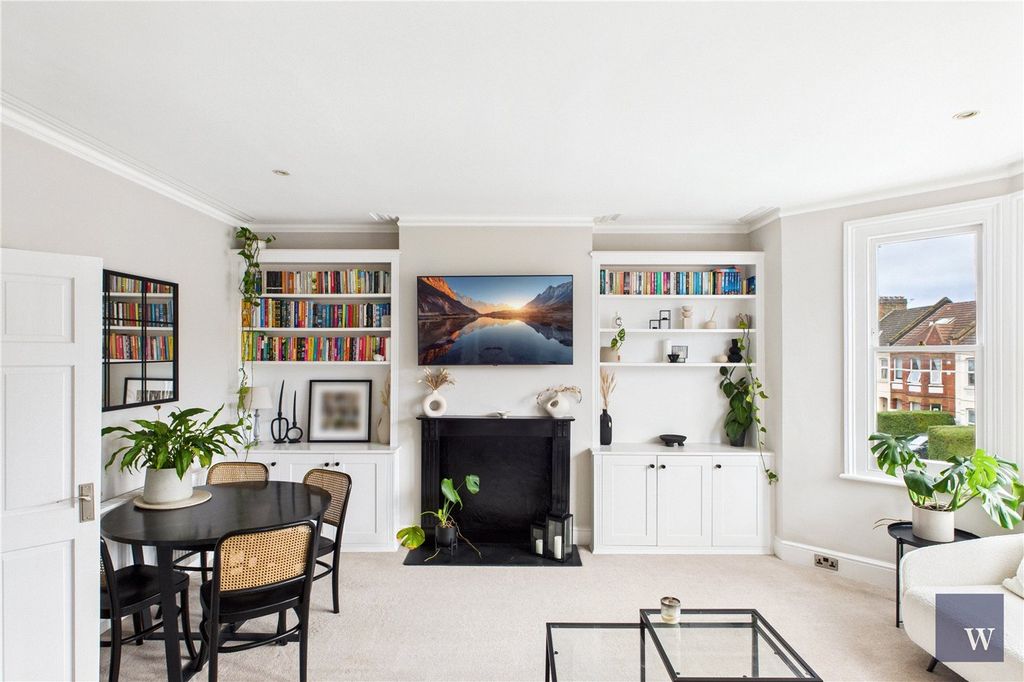 Property photo 2 of 12 Picture No. 09