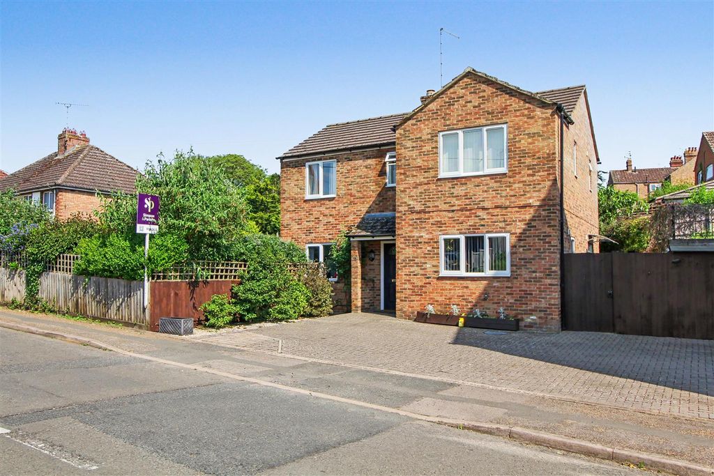 Property photo 1 of 31 Img_6670.Jpg