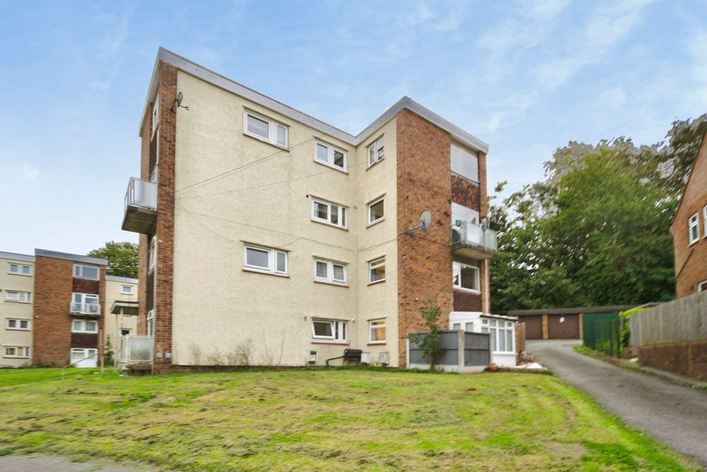 Property photo 1 of 19