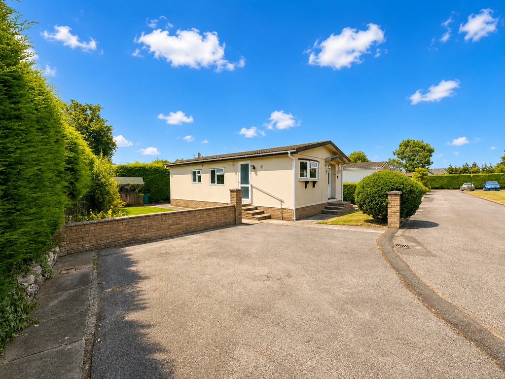 Property photo 1 of 25 1