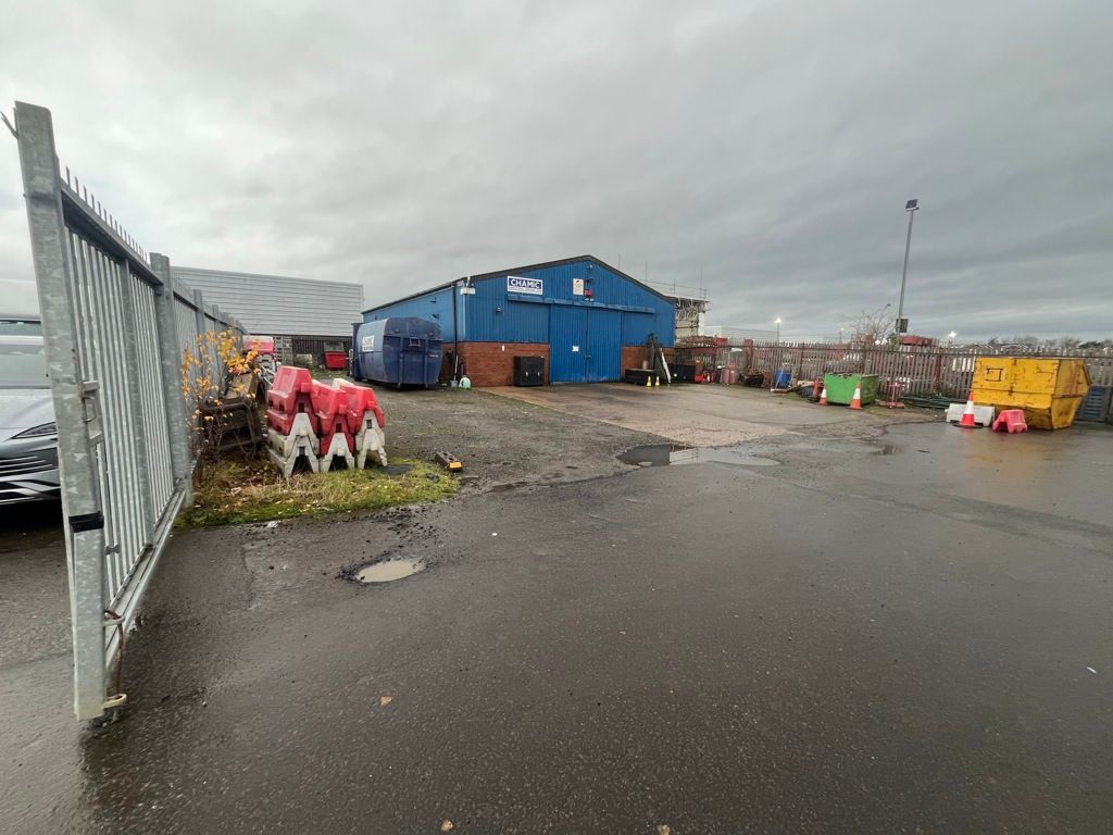 Property photo 1 of 3 Photo 3