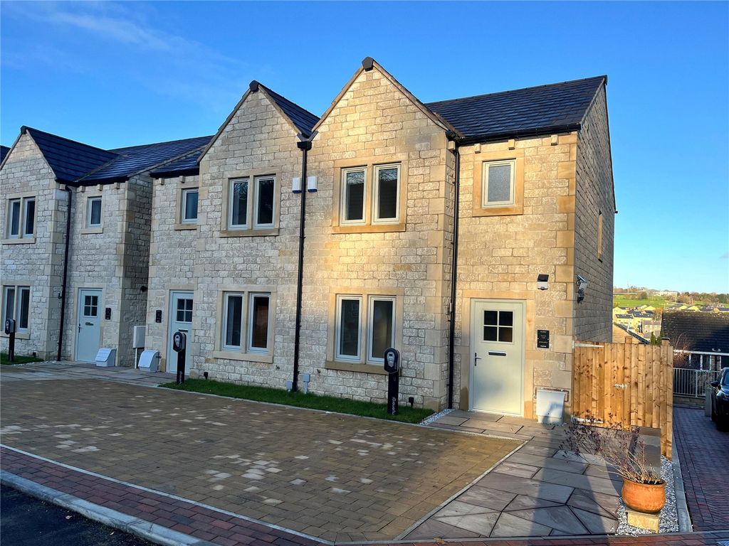 Property photo 2 of 15 Plot 25 The Birch