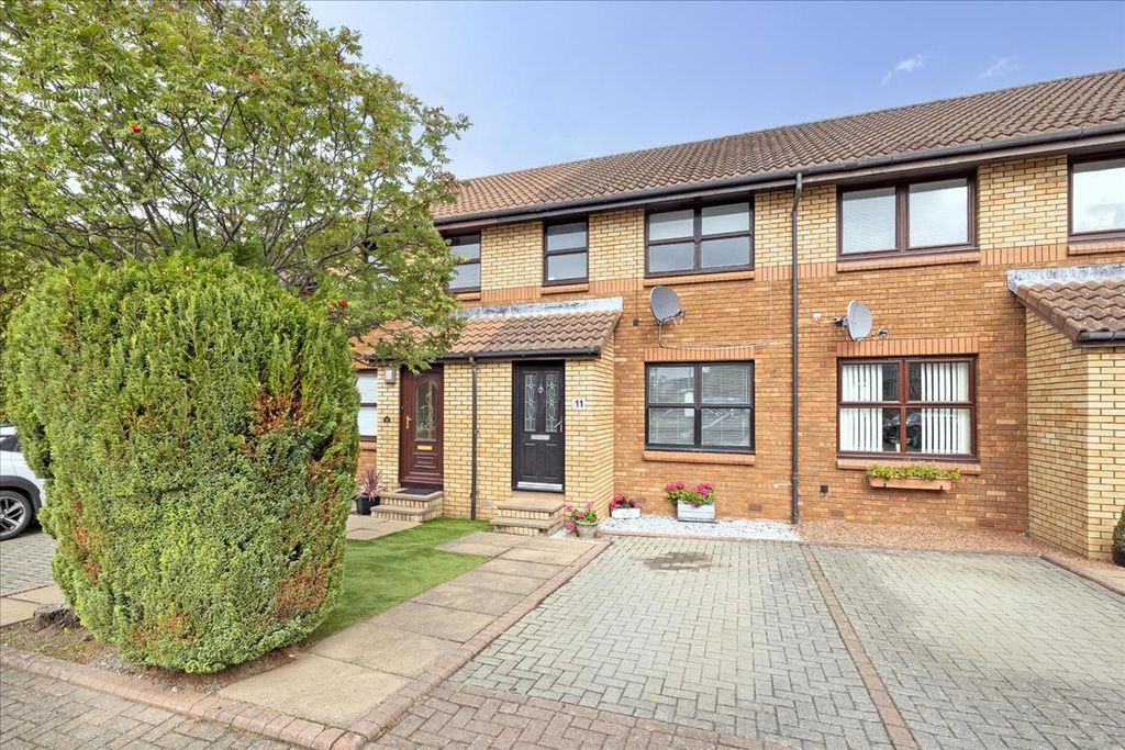 Property photo 1 of 24