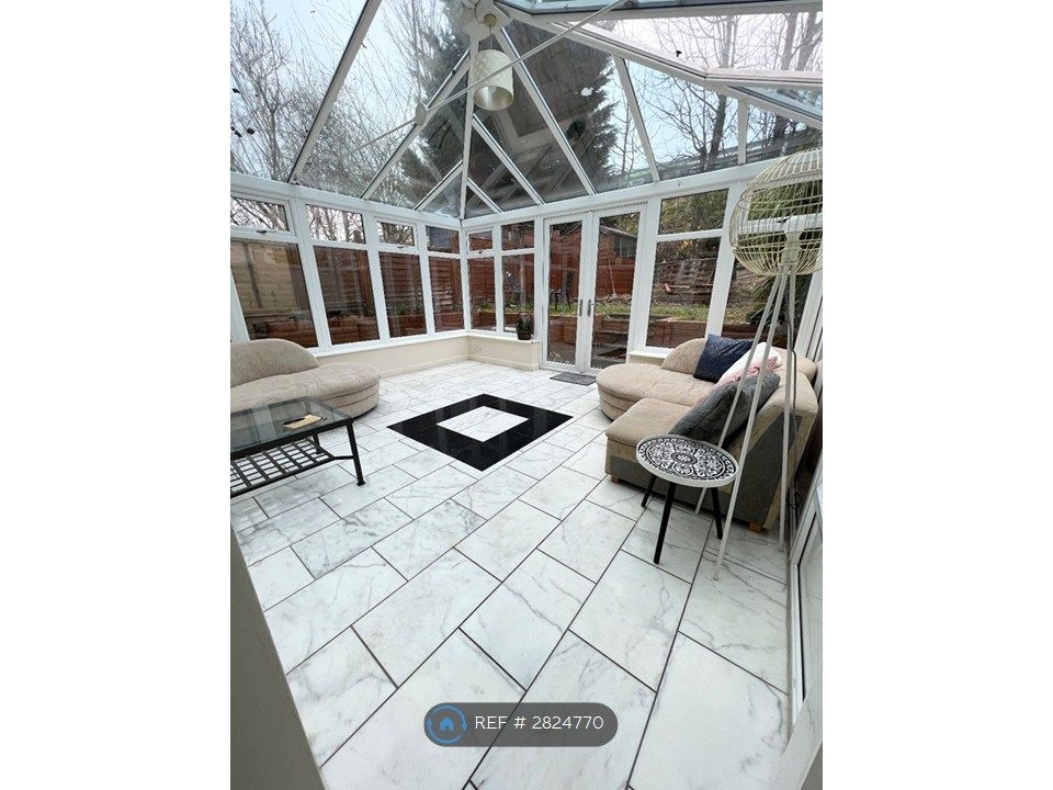 Property photo 1 of 29