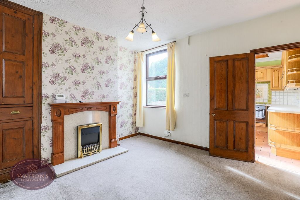 Property photo 3 of 23