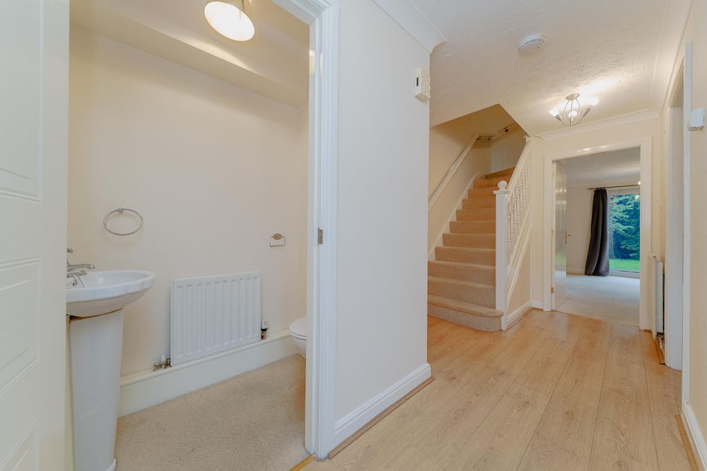 Property photo 3 of 15 21Vernoncourt-1