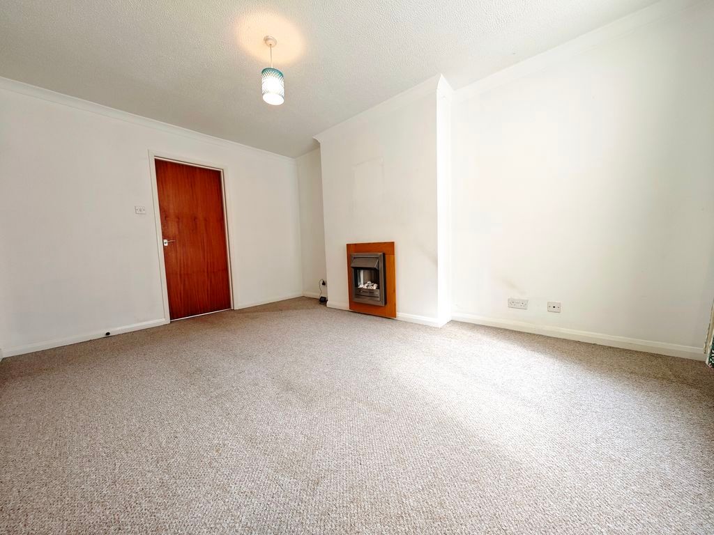 Property photo 2 of 12 Photo 2