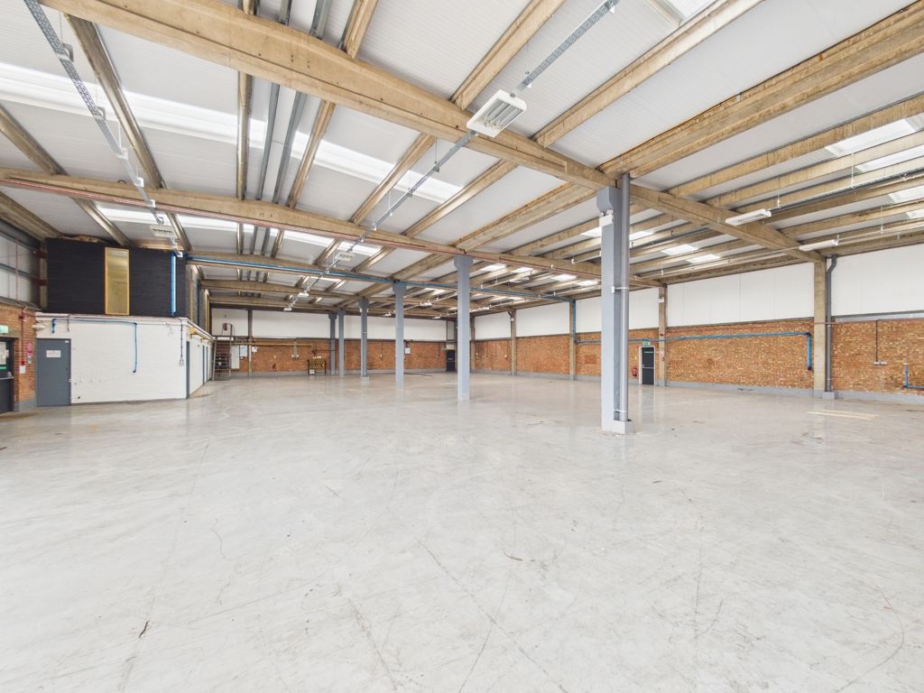 Property photo 3 of 9 Photo 3