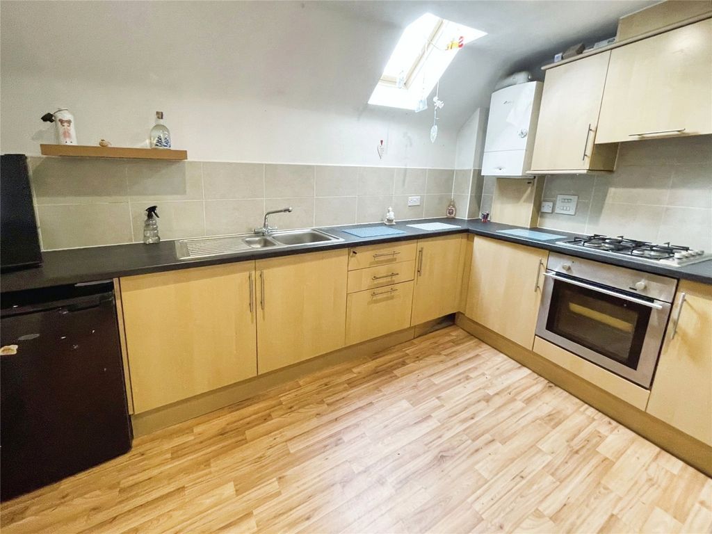 Property photo 3 of 6 Picture No. 01