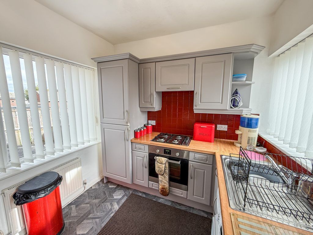 Property photo 3 of 17