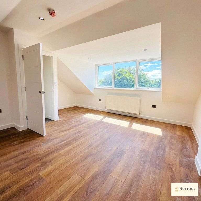 Property photo 3 of 6 Picture No. 04