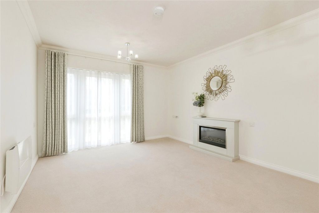 Property photo 2 of 8 Picture No. 02