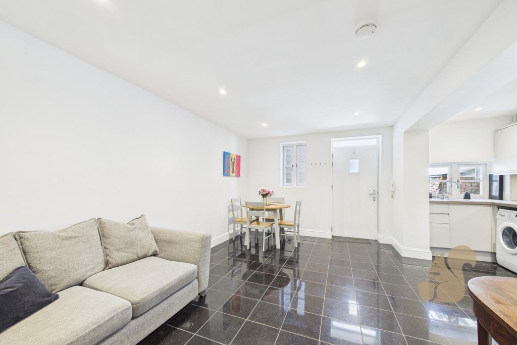 Property photo 2 of 9 35Ca6E805F9042c9Af8Cfa873197Fe0A_100_Cam03358G0-Pr