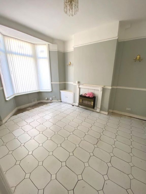 Property photo 2 of 4