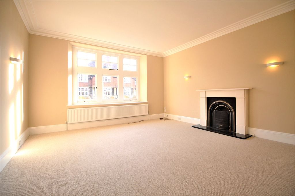 Property photo 2 of 10 Picture No. 08