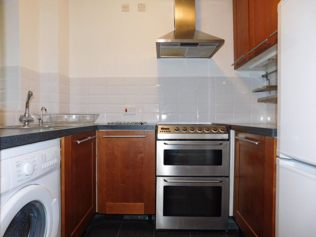 Property photo 3 of 5