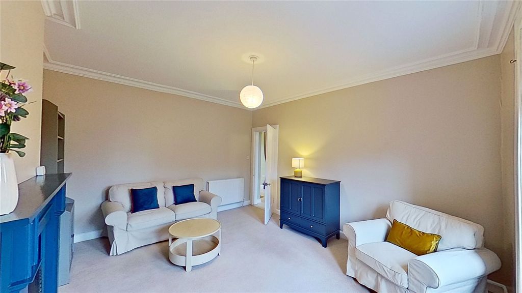 Property photo 3 of 17 Photo 3