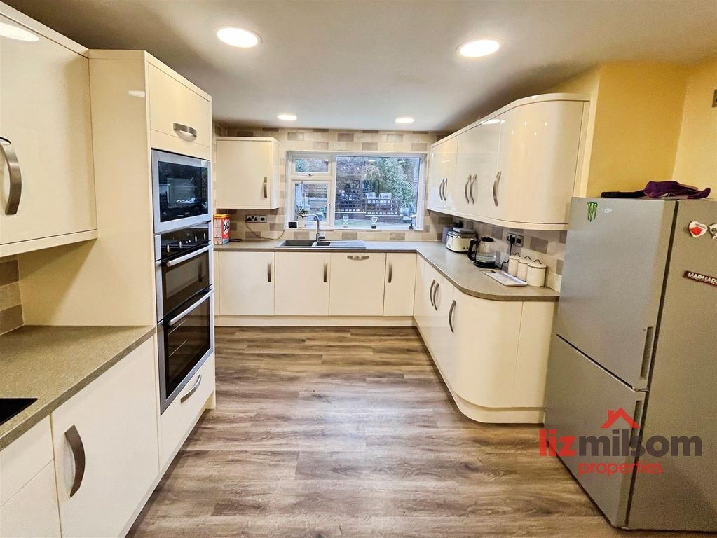 Property photo 2 of 23 5Ddca179-Img_6610.Jpg