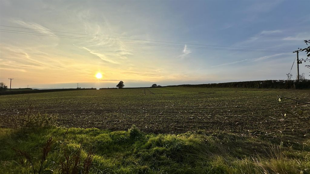 Property photo 3 of 28 Img_8580.Jpg