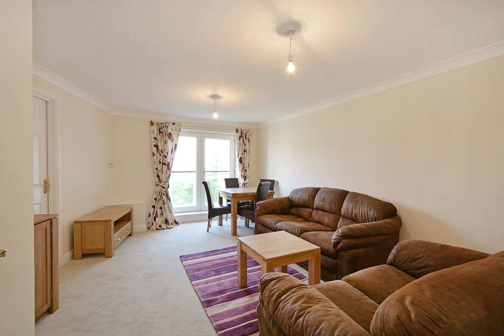 Property photo 3 of 13