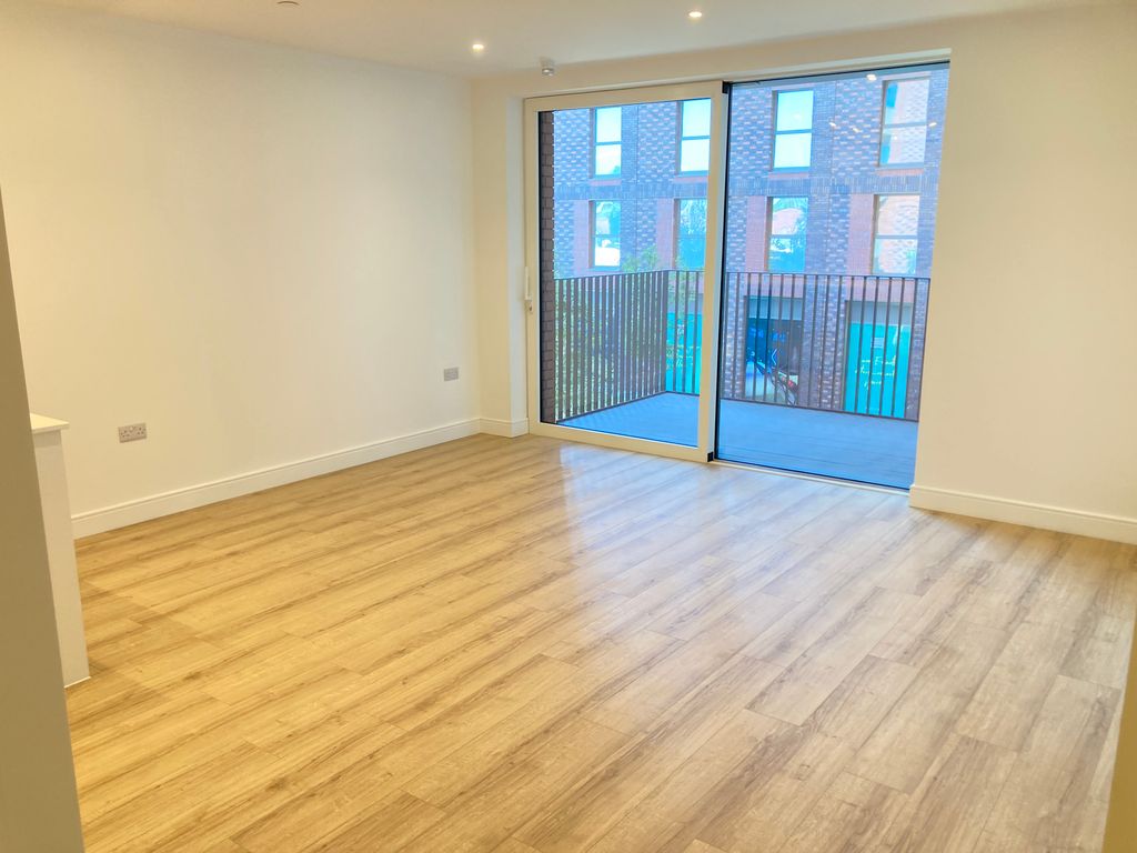 Property photo 3 of 13