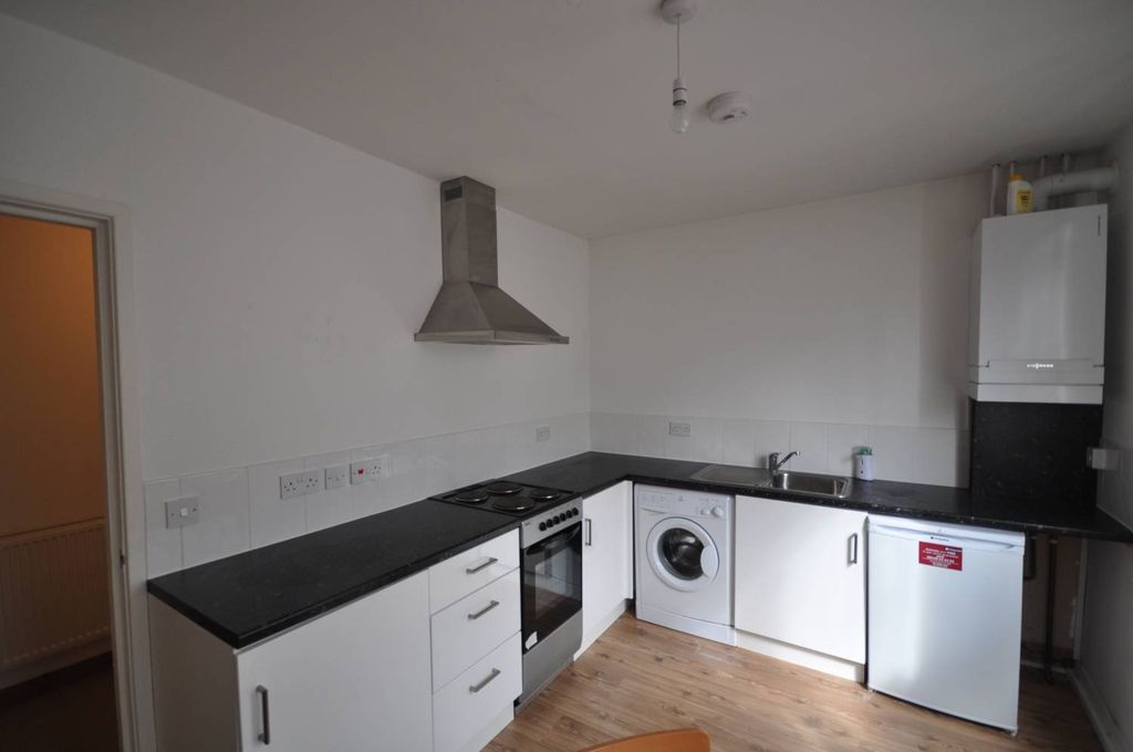 Property photo 2 of 6 Picture No. 05