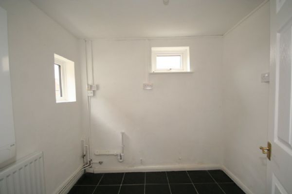 Property photo 3 of 10 Utility Area