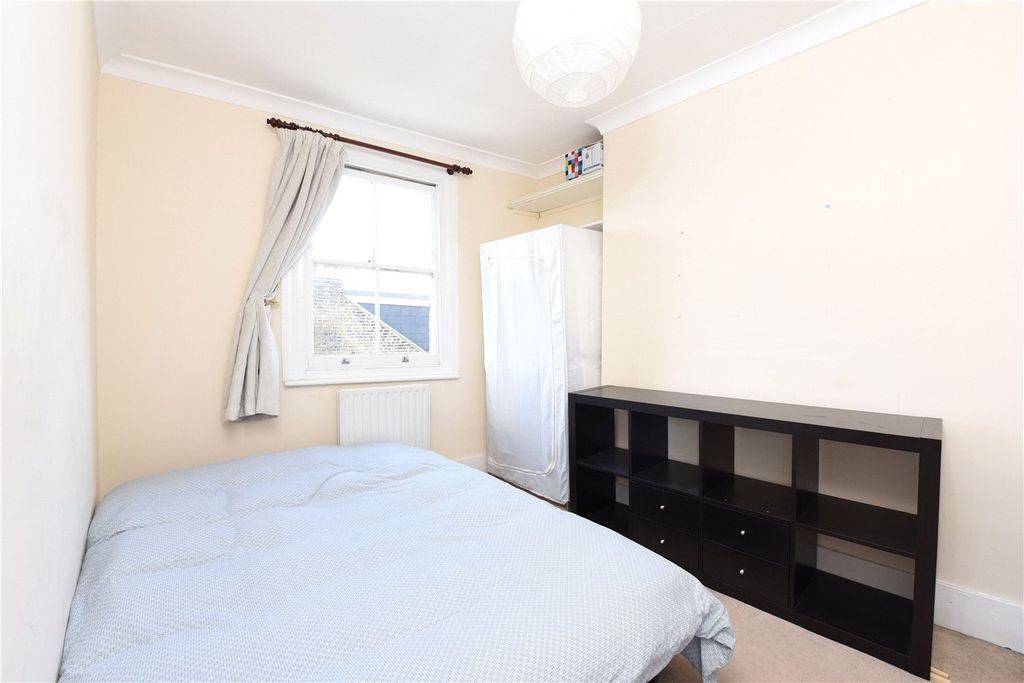 Property photo 3 of 6 Picture No. 04