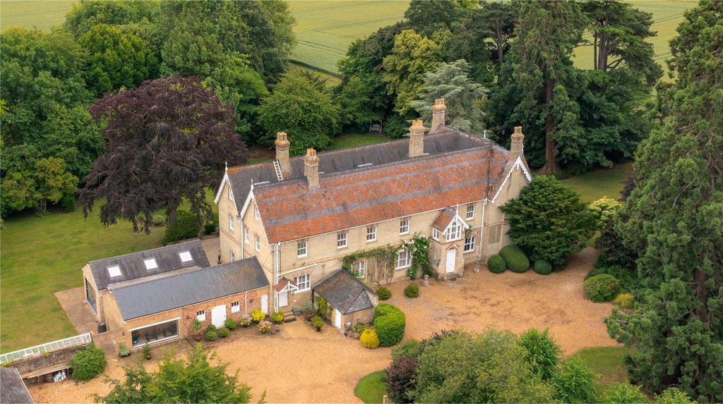 Property photo 2 of 19 Aerial
