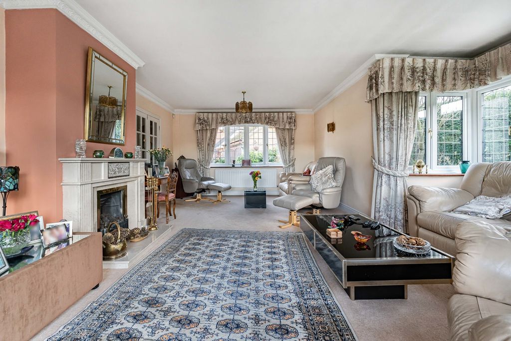 Property photo 3 of 39 Reception Room