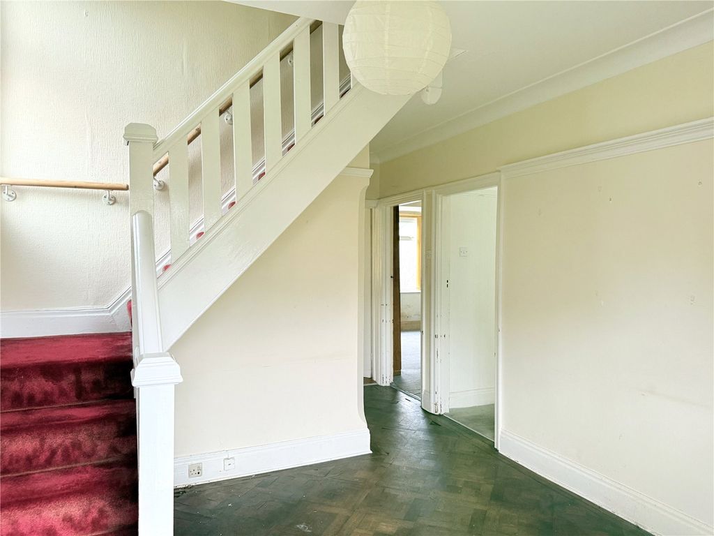 Property photo 3 of 28 Picture No. 45