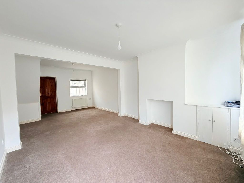 Property photo 3 of 16 Image