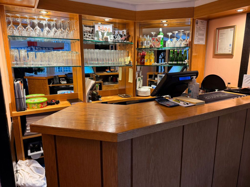 Property photo 3 of 25