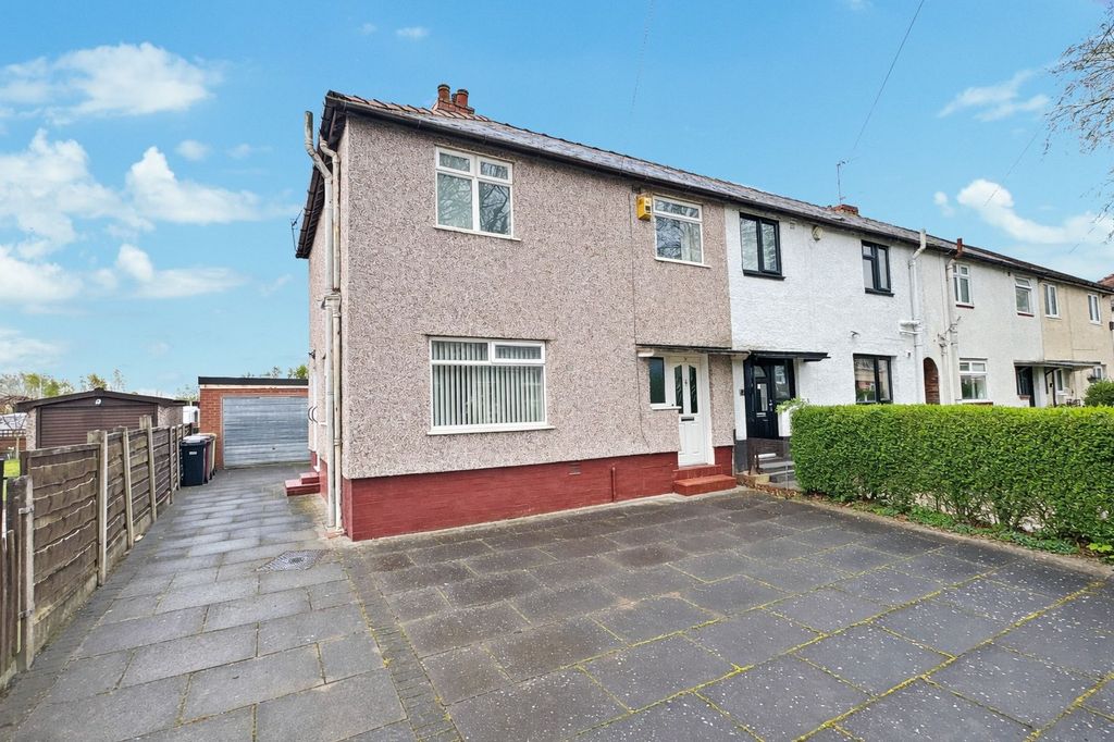 Property photo 1 of 14 External