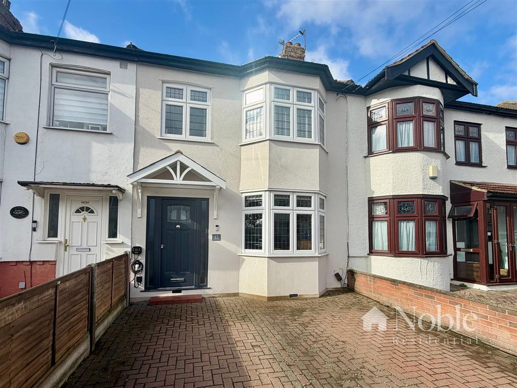 Property photo 1 of 16 External