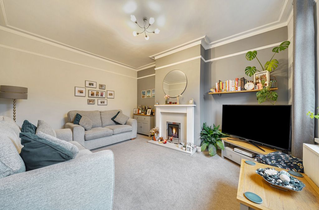 Property photo 2 of 22 1407121-8-6985E1A...