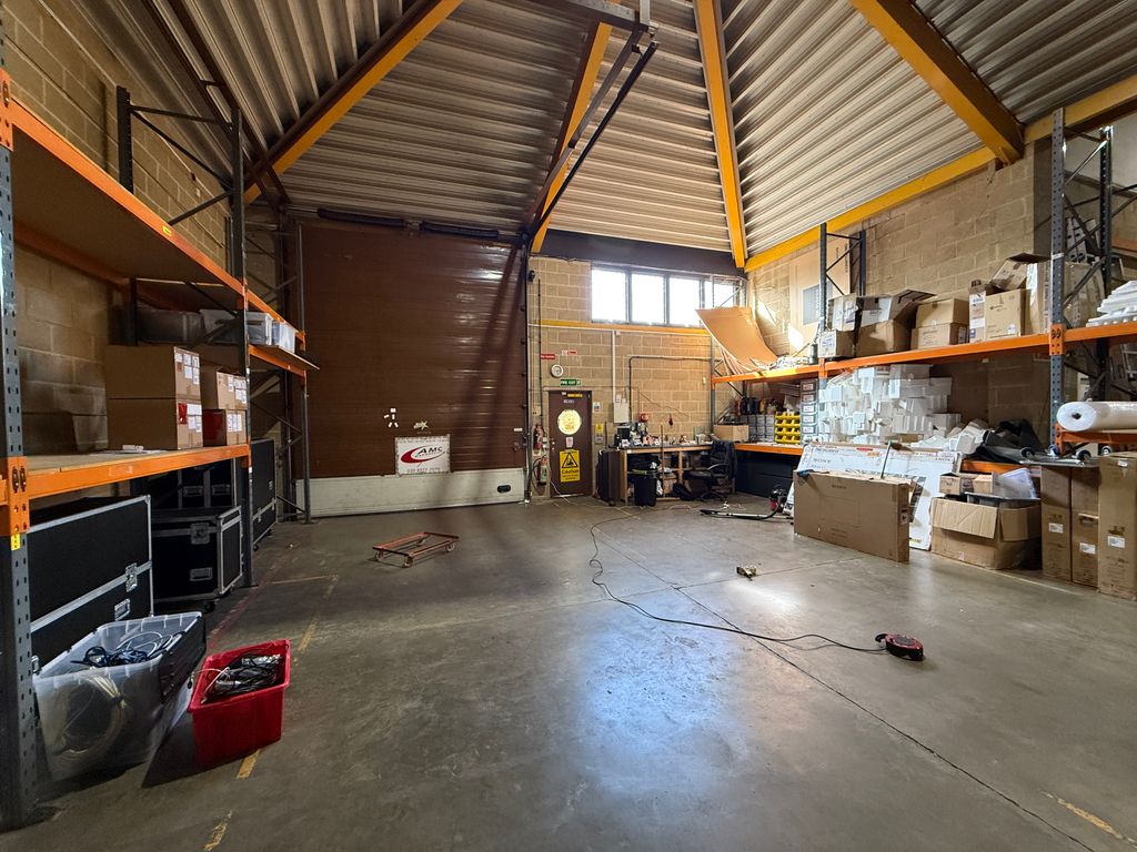 Property photo 3 of 8