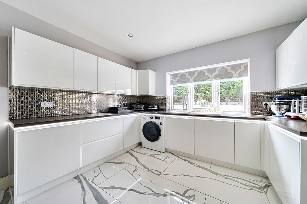 Property photo 2 of 20 1528212 (13).Jpg