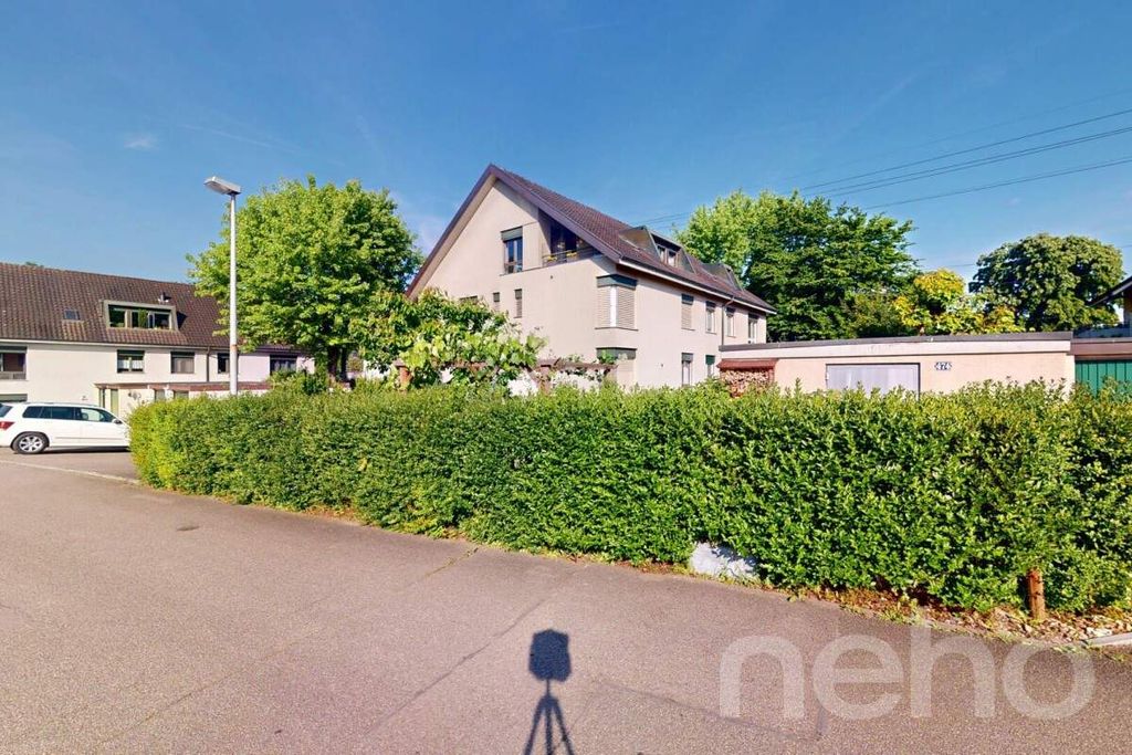 Property photo 2 of 13
