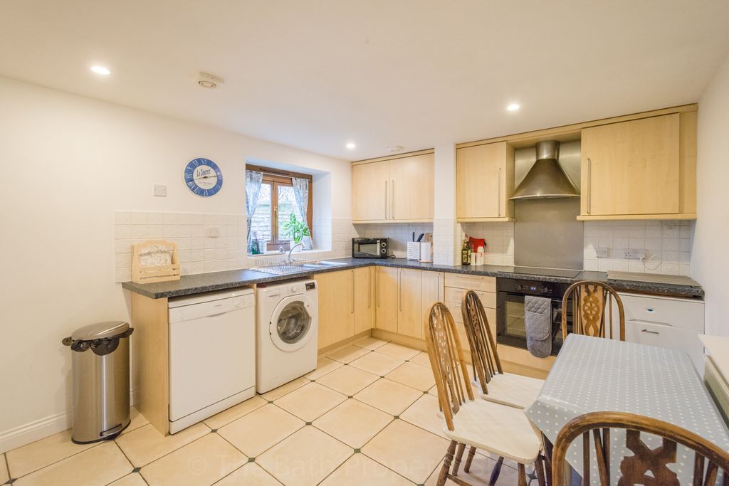 Property photo 2 of 23 Close Farm Lodge -5