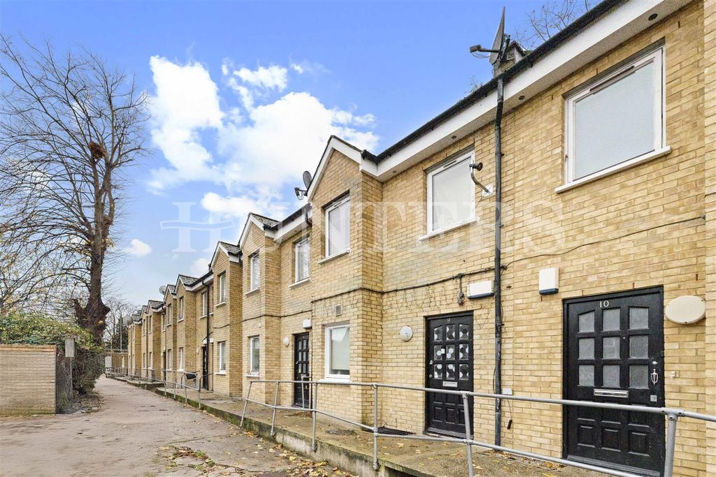 Property photo 2 of 19 Dsc05971.Jpg