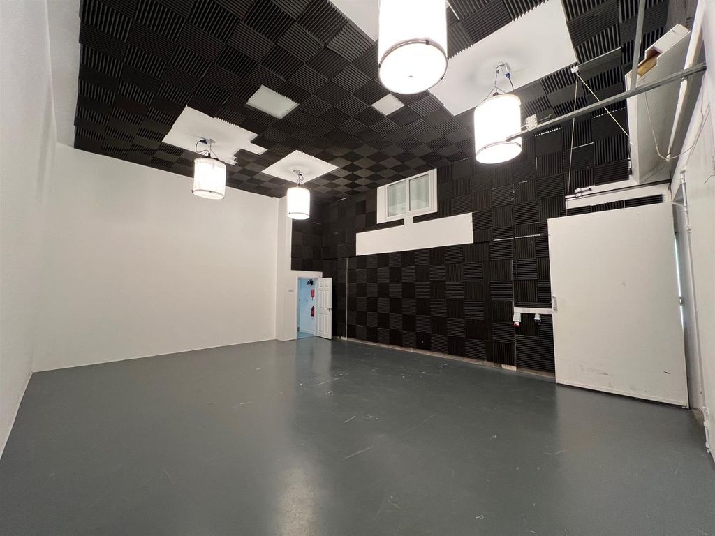 Property photo 1 of 17 19.Jpg