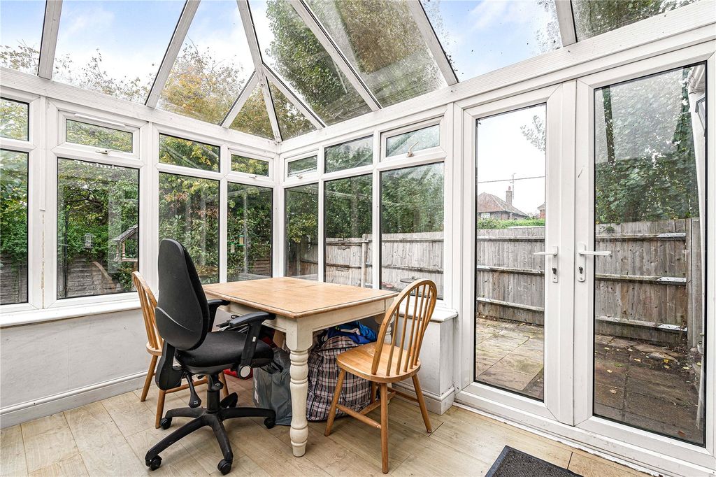Property photo 3 of 13 Picture No. 12