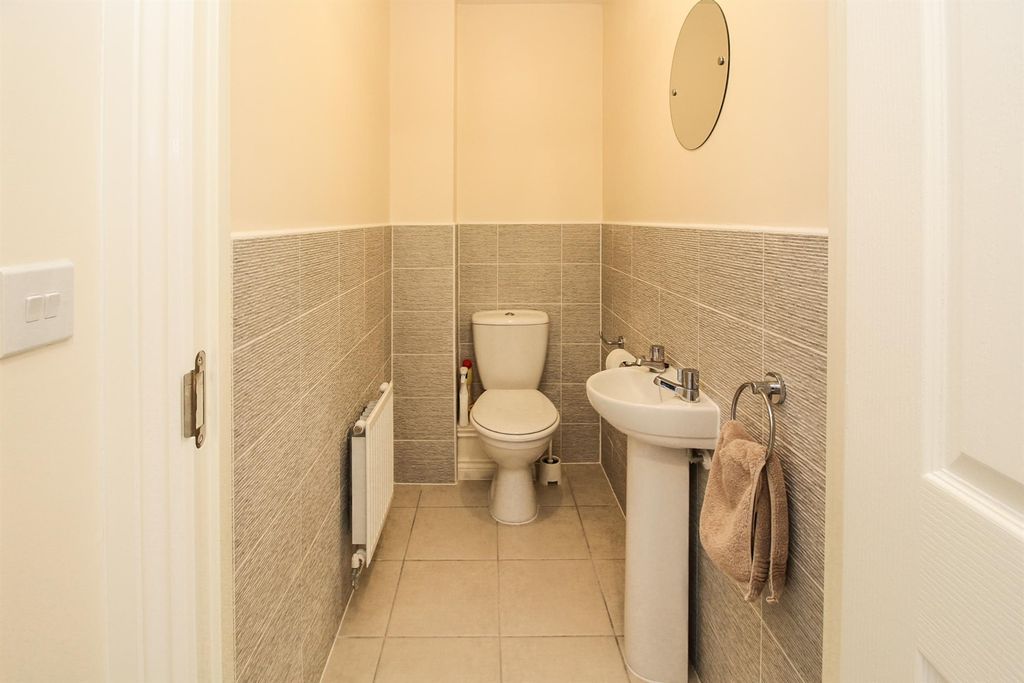 Property photo 3 of 14 Image